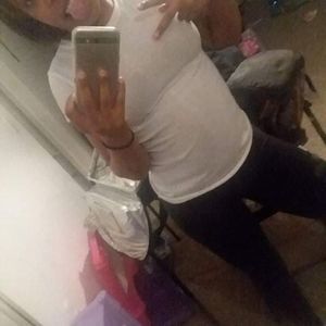 Meet your Posher, Iesha